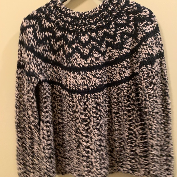 Wool & Cashmere Blend Sweater - Picture 10 of 13